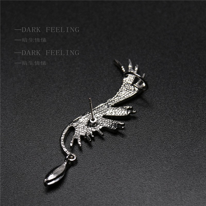Bông tai kẹp vành hình lông phụng mới