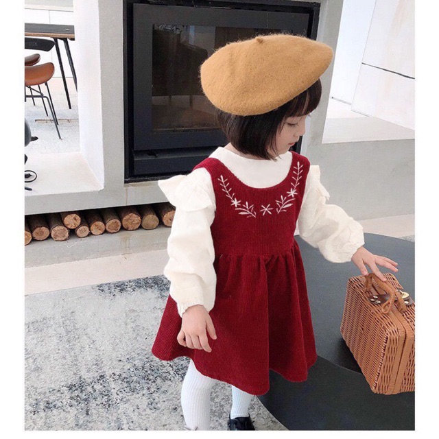 Set 2 chi tiết áo và váy yếm