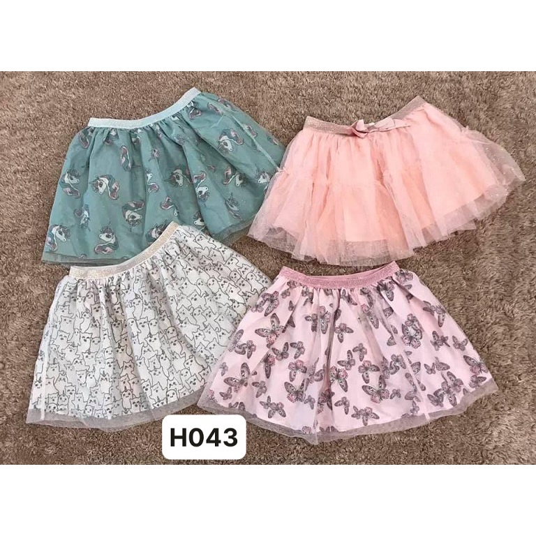 Chân váy HM xk hồng xanh ghi bên ngoài có voan