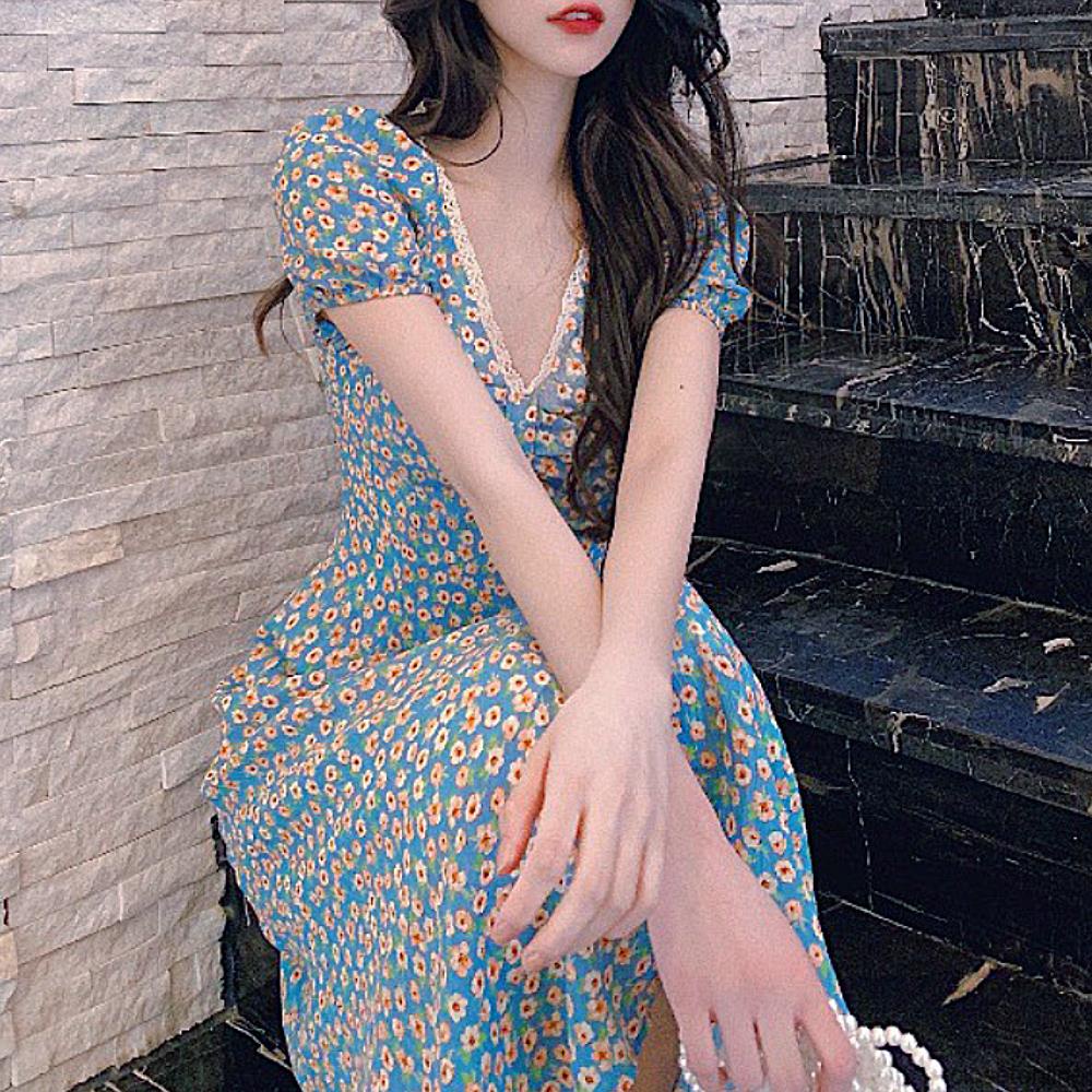 Đầm tay phồng cổ chữ v họa tiết hoa cúc phong cách retro Pháp
