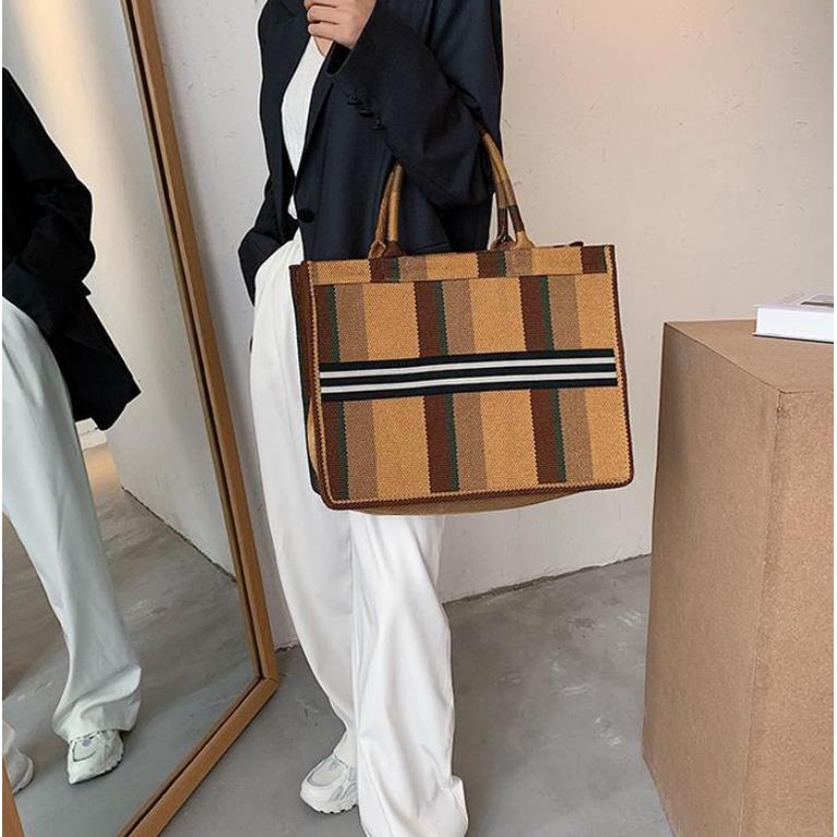 Túi Xách Nữ Kẻ Sọc Thời Trang 2020