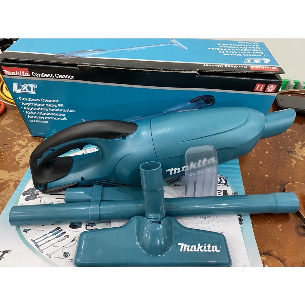 Hút bụi chính hãng dùng pin 18v Makita DCL180 ( Full phụ kiện). BN.