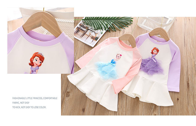 Đầm dài tay họa tiết chấm bi độc đáo cho bé gái