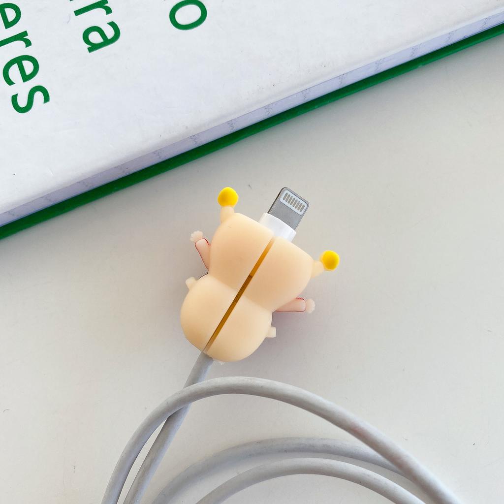 Vỏ Silicon Bảo Vệ Đầu Sạc Điện Thoại iPhone 5W Hình Gấu KAWS Minnie Gấu Đáng Yêu