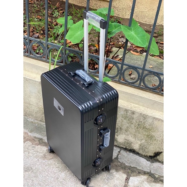 Va Li khung nhôm khoá hàng quảng châu loại 1