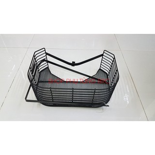 Rổ giữa xe máy
