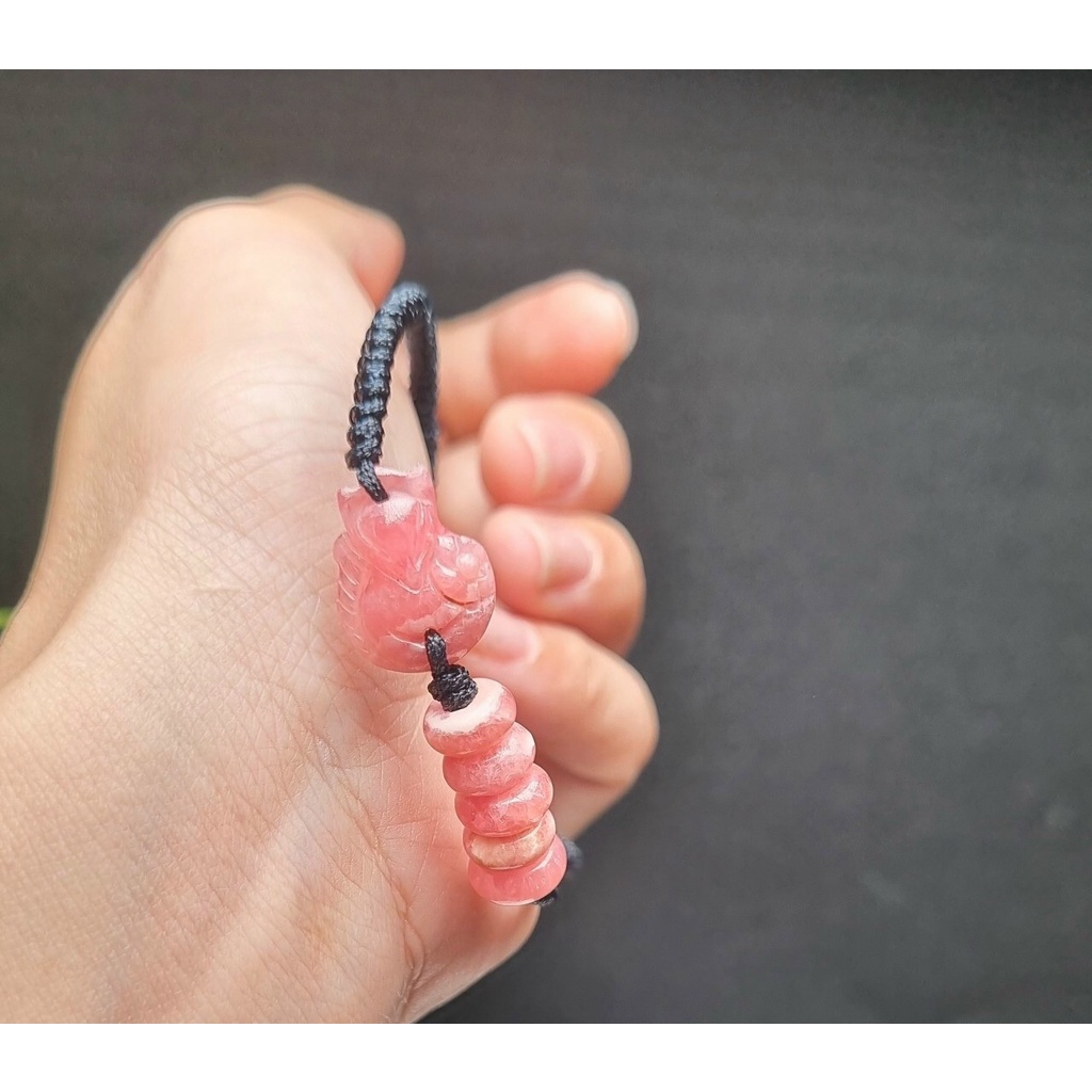 Vòng tay chỉ kết hồ ly và đồng điếu đá đào hoa
