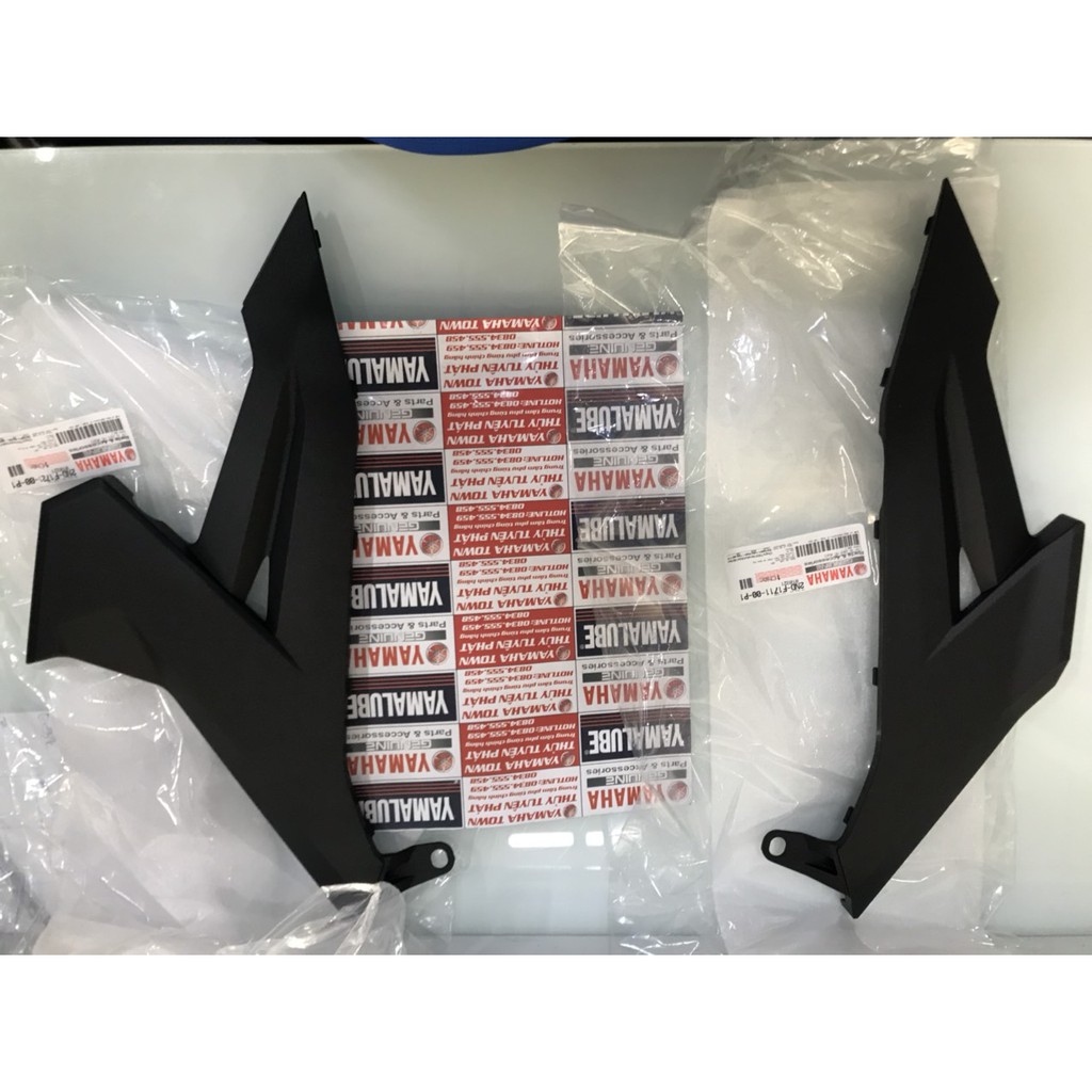 Cốp xe cánh chim đen nhám Exciter 150  chính hãng Yamaha