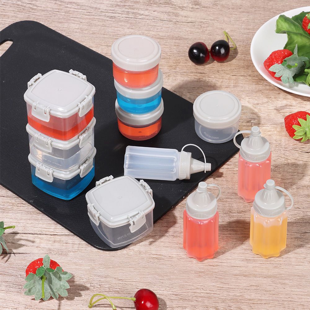 Bộ 4 dụng cụ đựng gia vị nhỏ nhắn trong suốt nhiều kiểu dáng dùng cho nhà bếp/du lịch