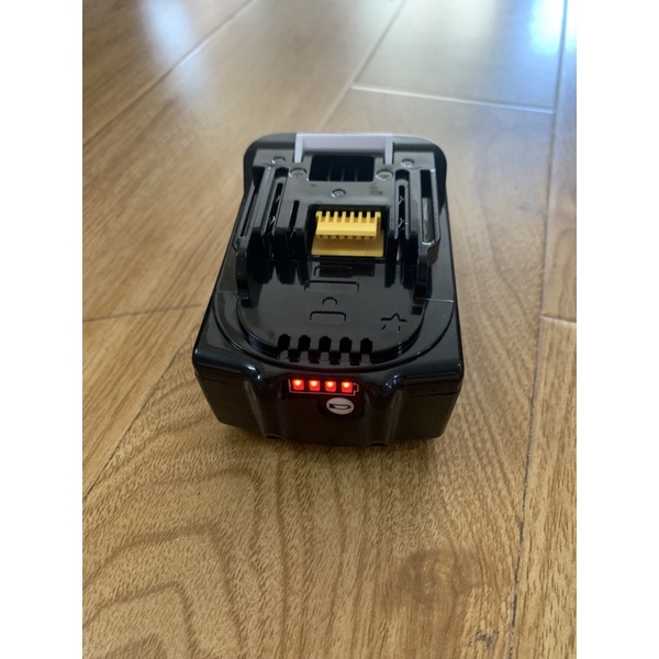 Pin Makita 21V- Lõi VTC4, VTC5,VTC6 + Mạch Araptor hoặc Mạch zin chính hãng Makita xả cao