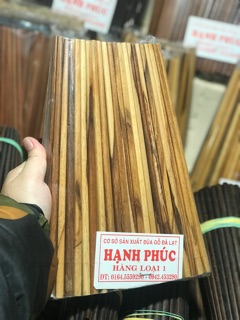 ĐŨA GỖ CẨM LAI (100%)