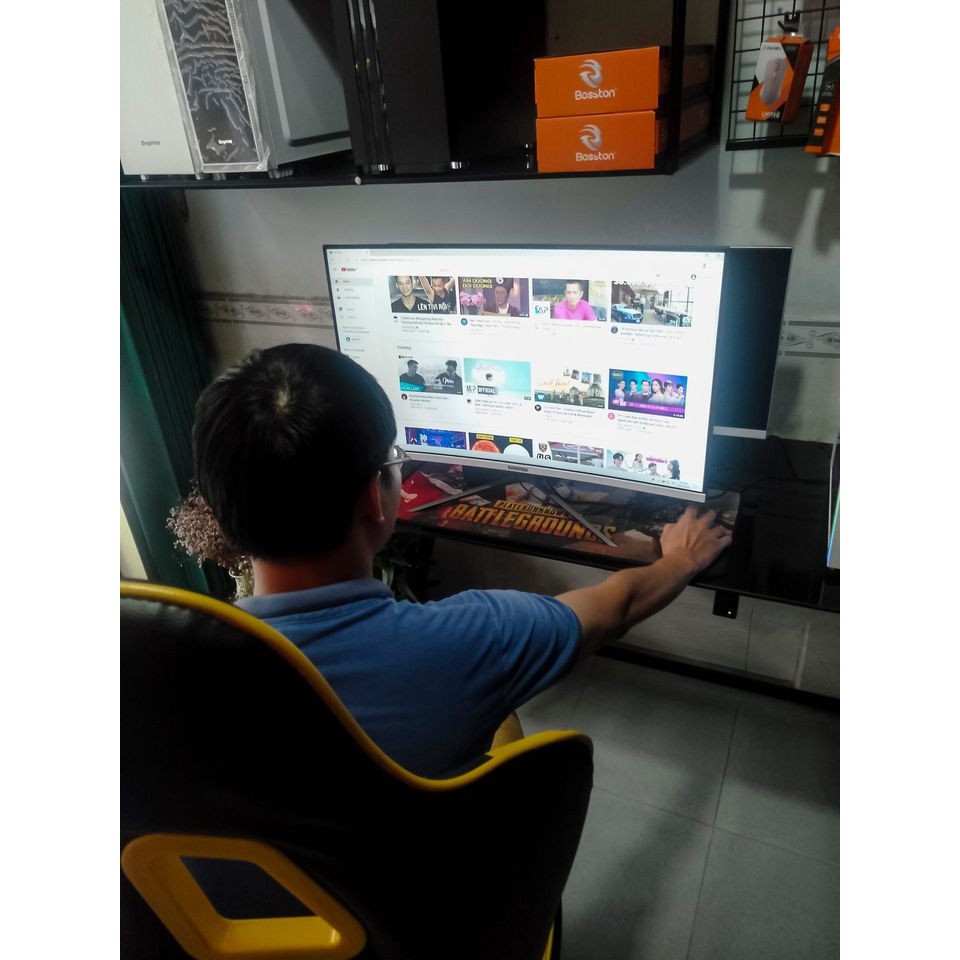 Màn Hình Gaming cong 32 inch tần số quét 75hz like new BOX | BigBuy360 - bigbuy360.vn