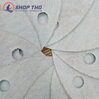 Giấy nhám tròn D150mm đế lông có lỗ.