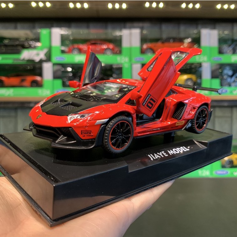 Mô hình xe Lamborghini Aventador LP700-4 Liberty Walk LB  tỉ lệ 1:32