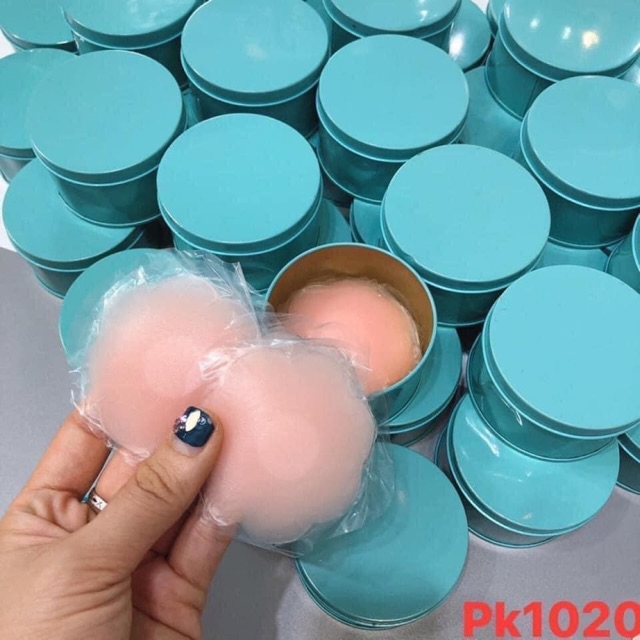 Miếng dán đầu ti