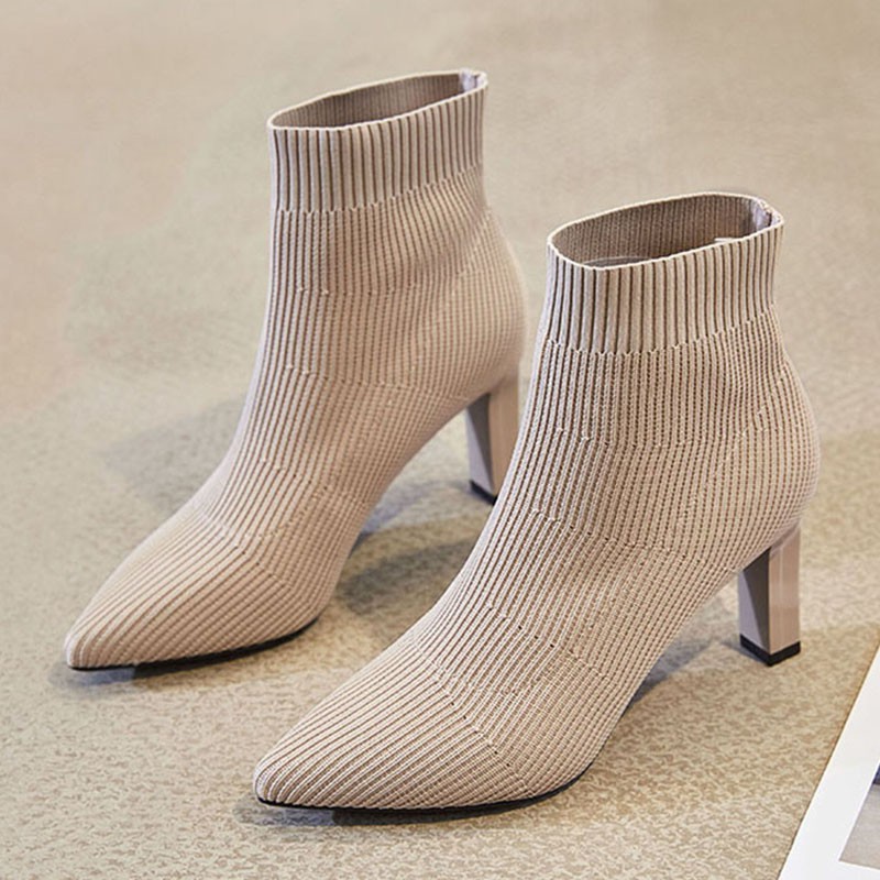 Bốt len cao cổ đế 7,5cm loại đẹp [VIDEO +ẢNH THẬT]sẵn đen 34,36, be 36 | BigBuy360 - bigbuy360.vn