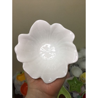 Bát sứ hoa 6 cánh