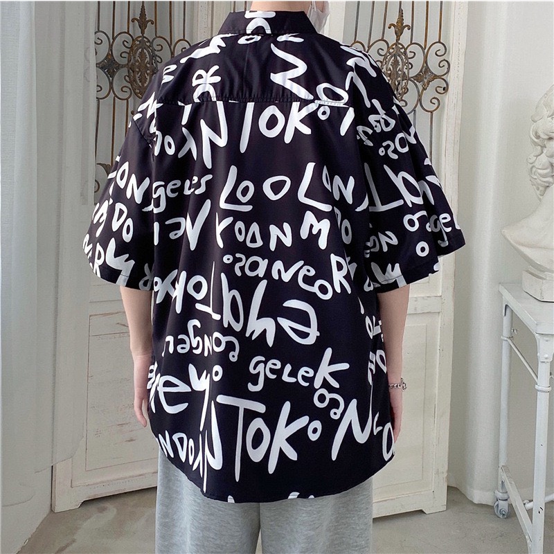 Áo sơ mi ngắn tay unisex nam nữ, cổ đứng, vải lụa lạnh nhập khẩu thoáng mát, Đen hoạ tiết chữ trắng OKNY - DOÈNBUPPI
