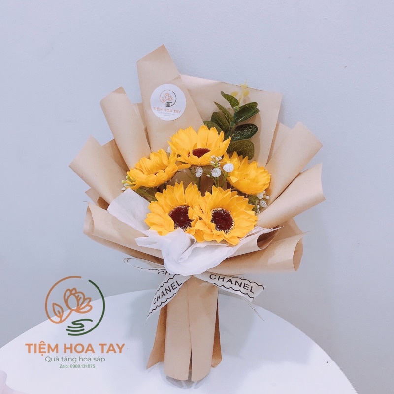 Set quà tặng tốt nghiệp 5 bông sáp hướng dương phối giấy kraft