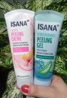 Gel tẩy da chết Isana
