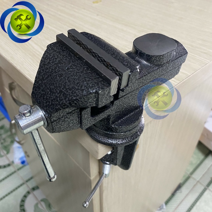 Ê tô kẹp bàn đế xoay Century SD-E-60