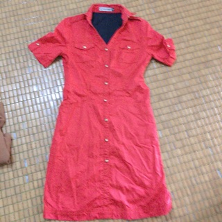 Pass váy chic-land size M màu đỏ cực đẹp ạ 150k