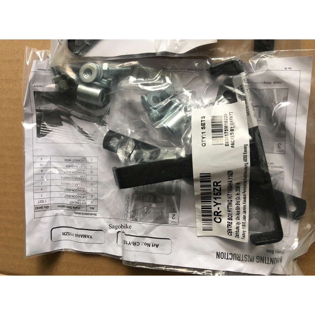 Thùng giữa Exciter 150, thùng Givi G12N kèm bát chuẩn theo xe Exciter 150, hàng Givi chính hãng, bảo hành 2 năm