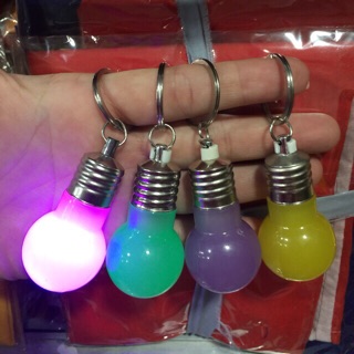 Sỉ 10 chiếc móc khoá bóng đèn 50k
