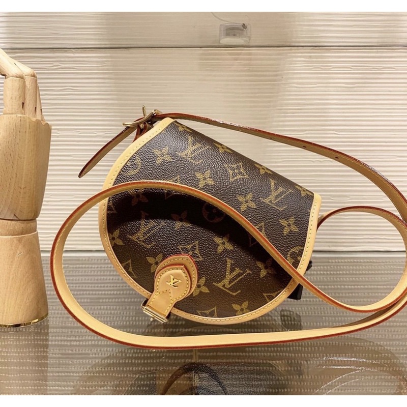 Túi Đeo LOUIS VUITTON