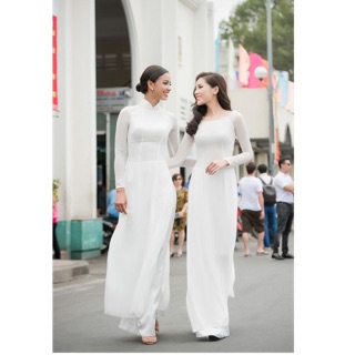 Áo dài trắng học sinh