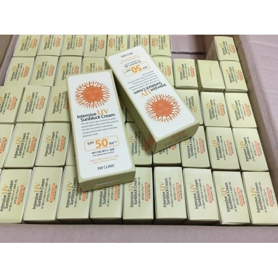 Kem Chống Nắng 3W Clinic Intensive UV Sunblock Cream SPF 50+ PA+++