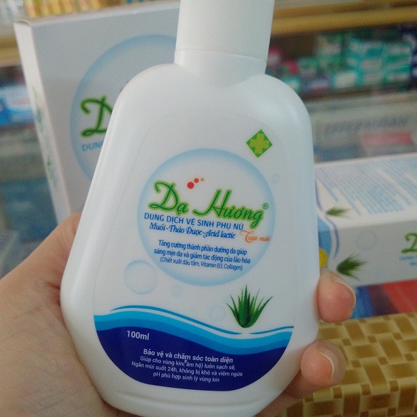 Dung dịch vệ sinh phụ nữ Dạ Hương Xanh & Tím 100ml