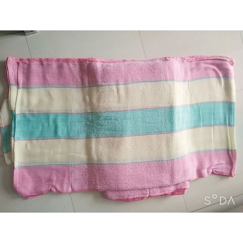 Khăn bông quấn bé sơ sinh