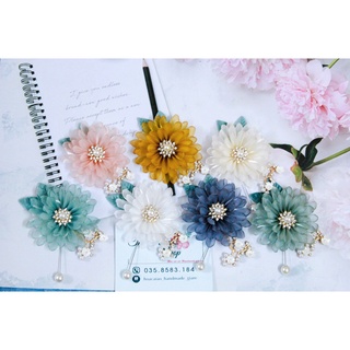 Hoa cài áo vải hoa cúc mix cành mai nhụy đá chùm siêu sang - Trâm cài handmade giá rẻ