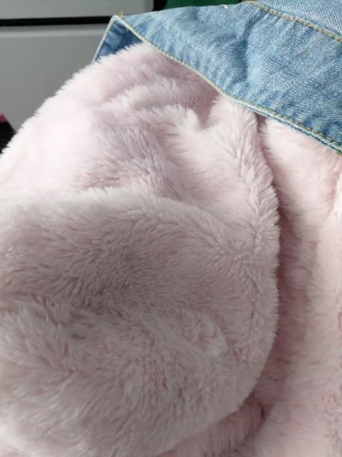 Áo khoác jeans lót lông mũ lông