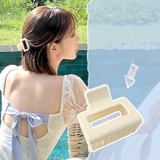 Kẹp tóc phong cách Hàn Quốc trẻ trung thanh lịch