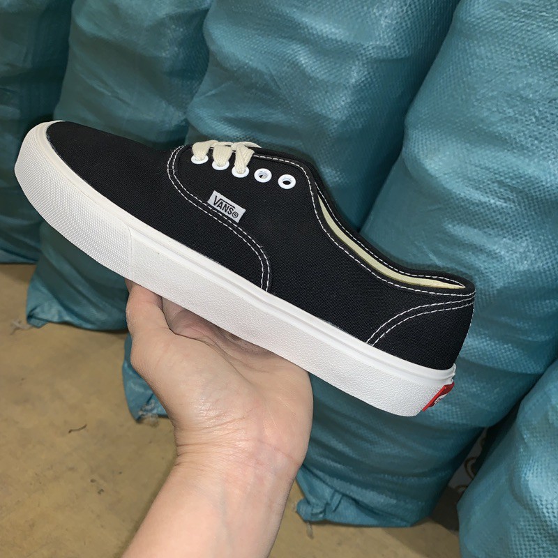 Giầy V Classic tặng hộp,dây | BigBuy360 - bigbuy360.vn