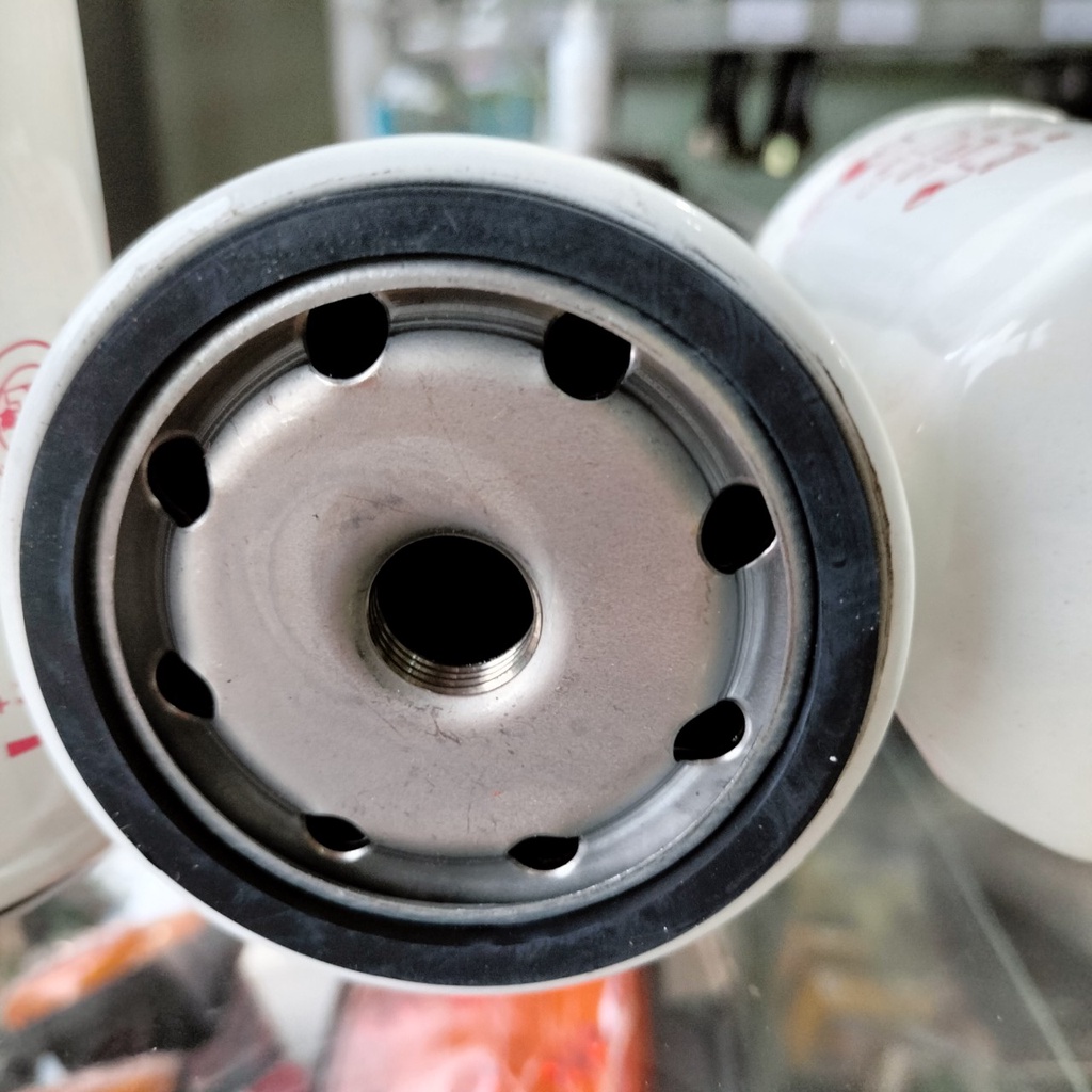Lọc nhiên liệu  xe tải fonton 4.5 tấn, dongfeng Cumins, lọc dầu CX0710B/FF5327.