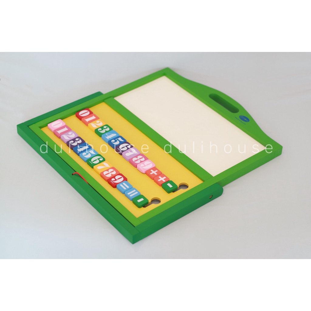 Đồ chơi gỗ bảng tính thông minh, giúp bé nhận biết các chữ số, làm quen với các phép tính, rèn luyện kiến thức cơ bản