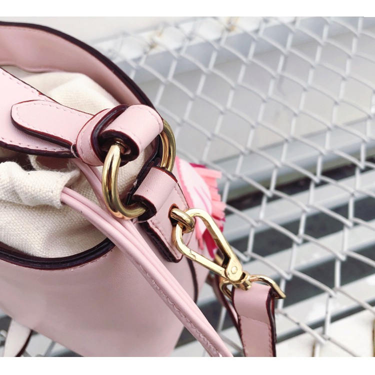 Women's bag 2019 explosion flamingo bucket bag ins little fairy shoulder bag