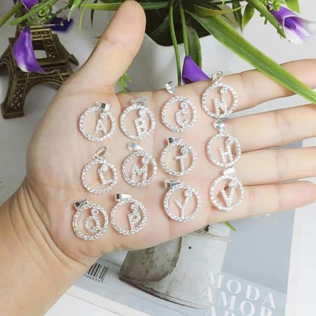 MẶT CHỮ CÁI BẠC TA