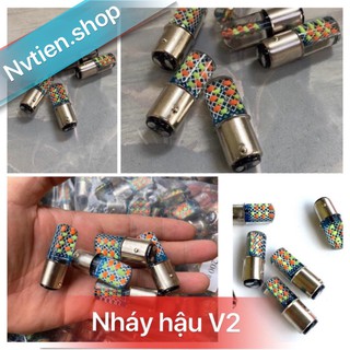 ĐÈN LED HẬU NHÁY V2 7 MÀU Ô TÔ XE MÁY 2 CHÂN DƯƠNG (GIÁ 1 BÓNG)