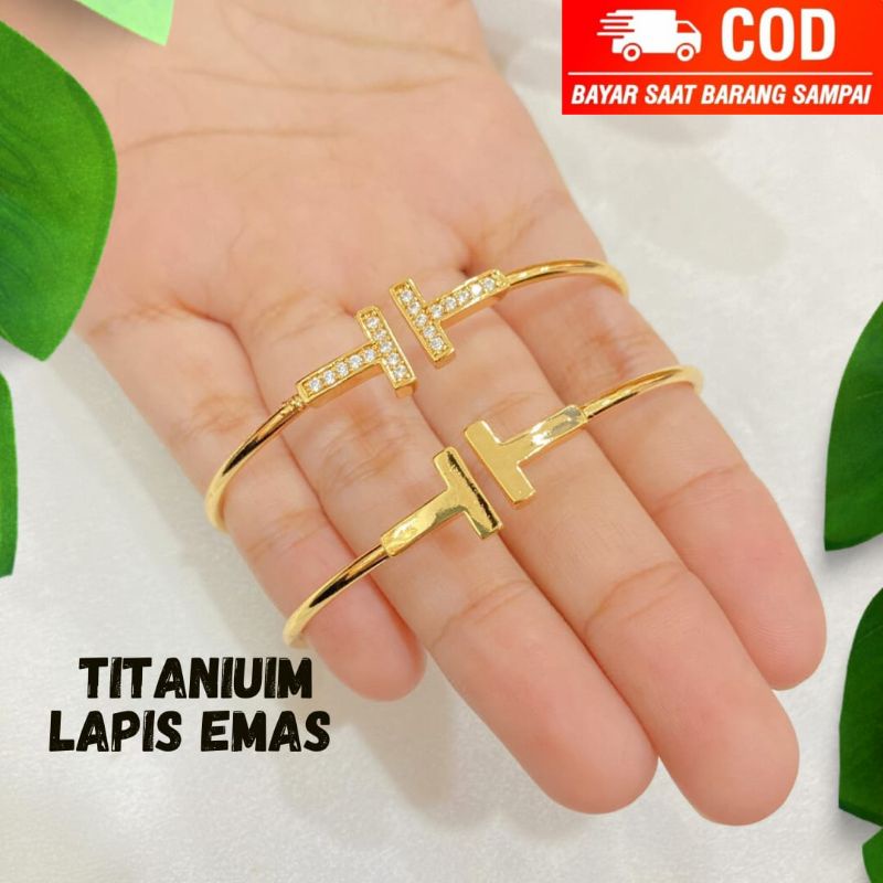 Vòng Tay Nhiều Lớp Bằng Thép Titan Mạ Vàng 24K Cho Nữ
