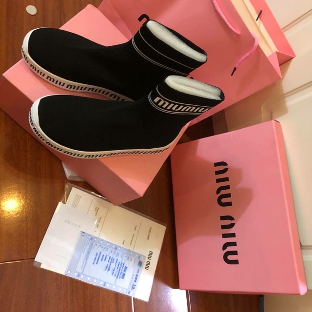 Giày MiuMiu