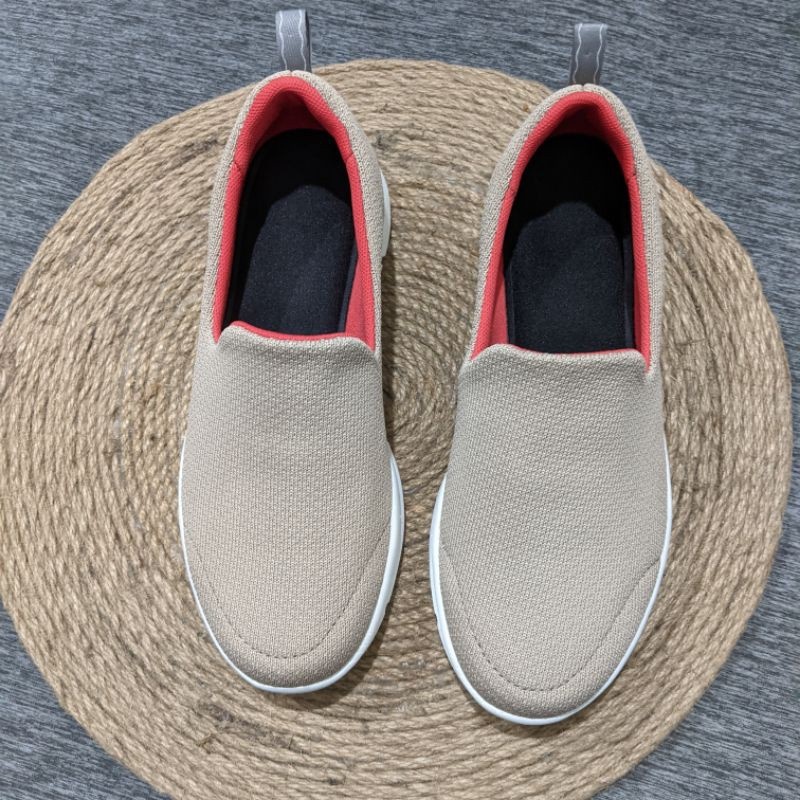 Giày xỏ nữ