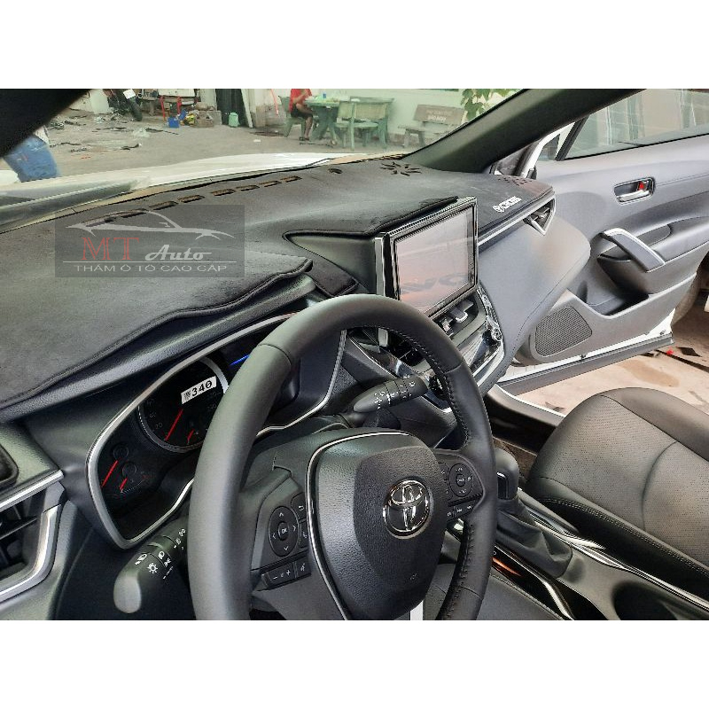 Thảm Trải Taplo Toyota Cross