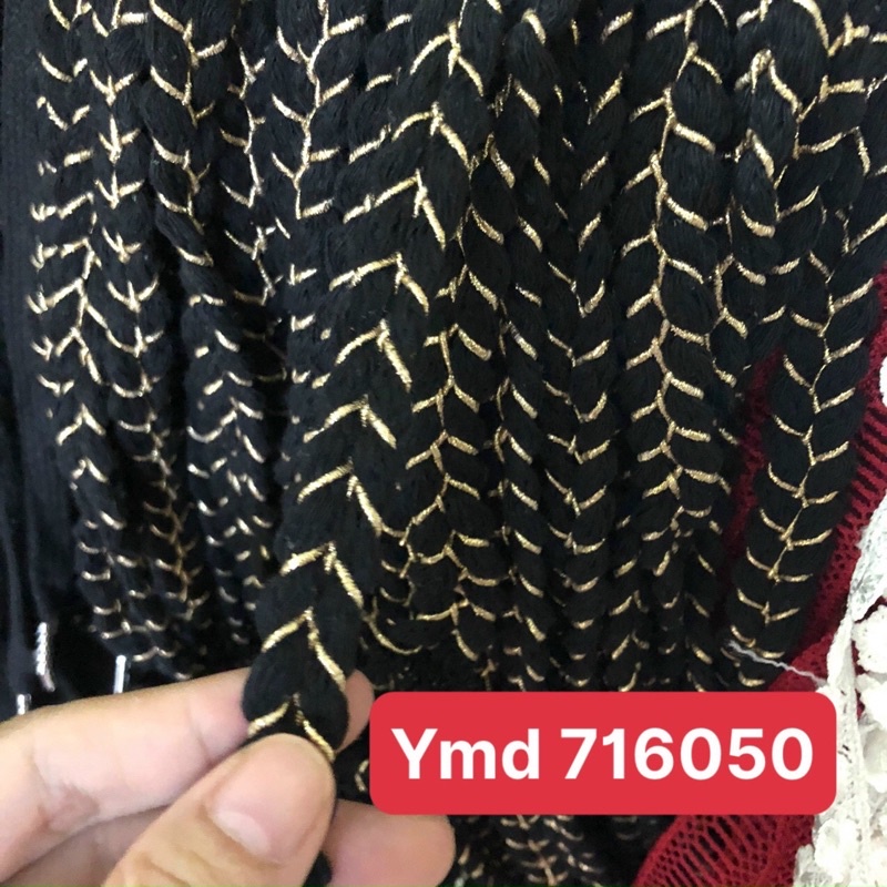 Dây trang trí áo dạ + đá nhân tạo + dây tết+ đen trắng