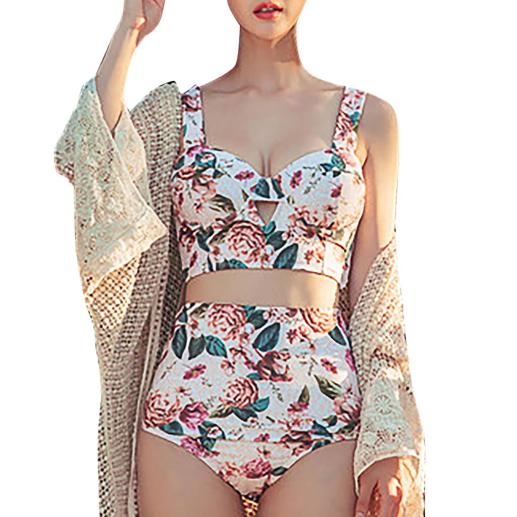 Bộ bikini in hoa kiểu dáng Hàn Quốc