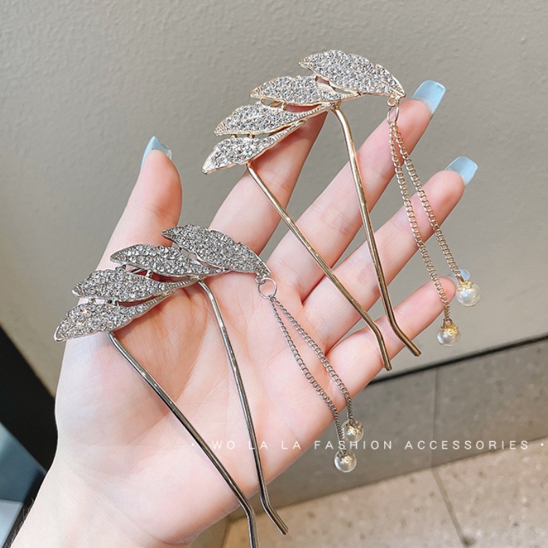 Kẹp tóc hình chiếc lá đính đá và ngọc trai nhân tạo thời trang Hàn Quốc