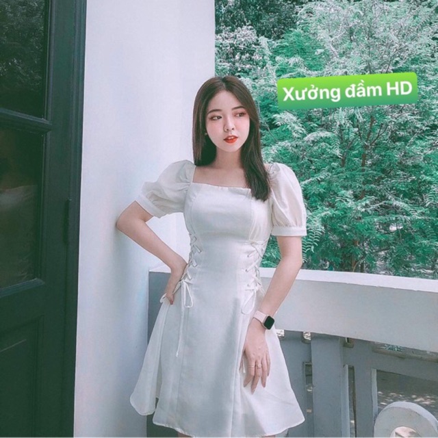 Đầm trắng suông dự tiệc tay ngắn đan dây eo